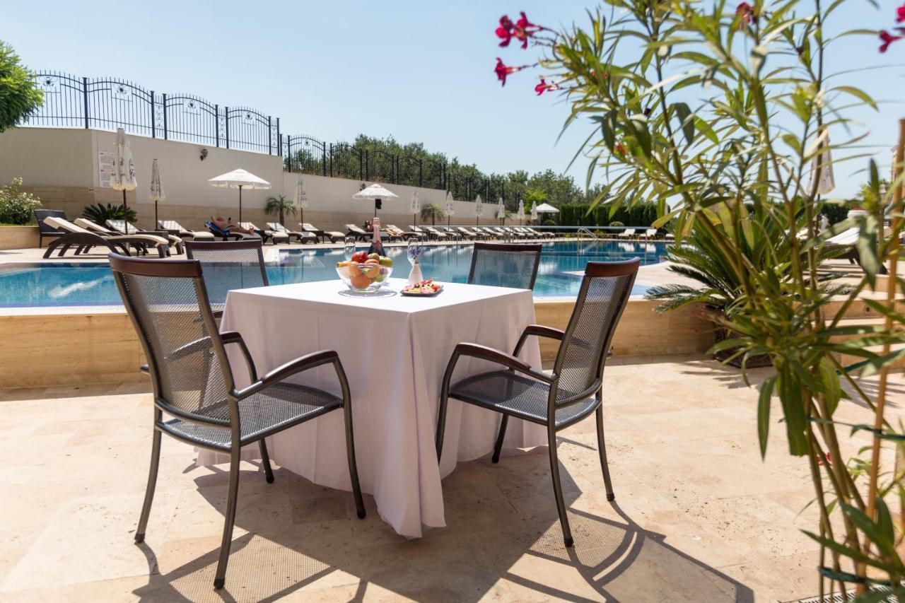 Villa Florence Boutique Apart Hotel Sveti Vlas Eksteriør bilde
