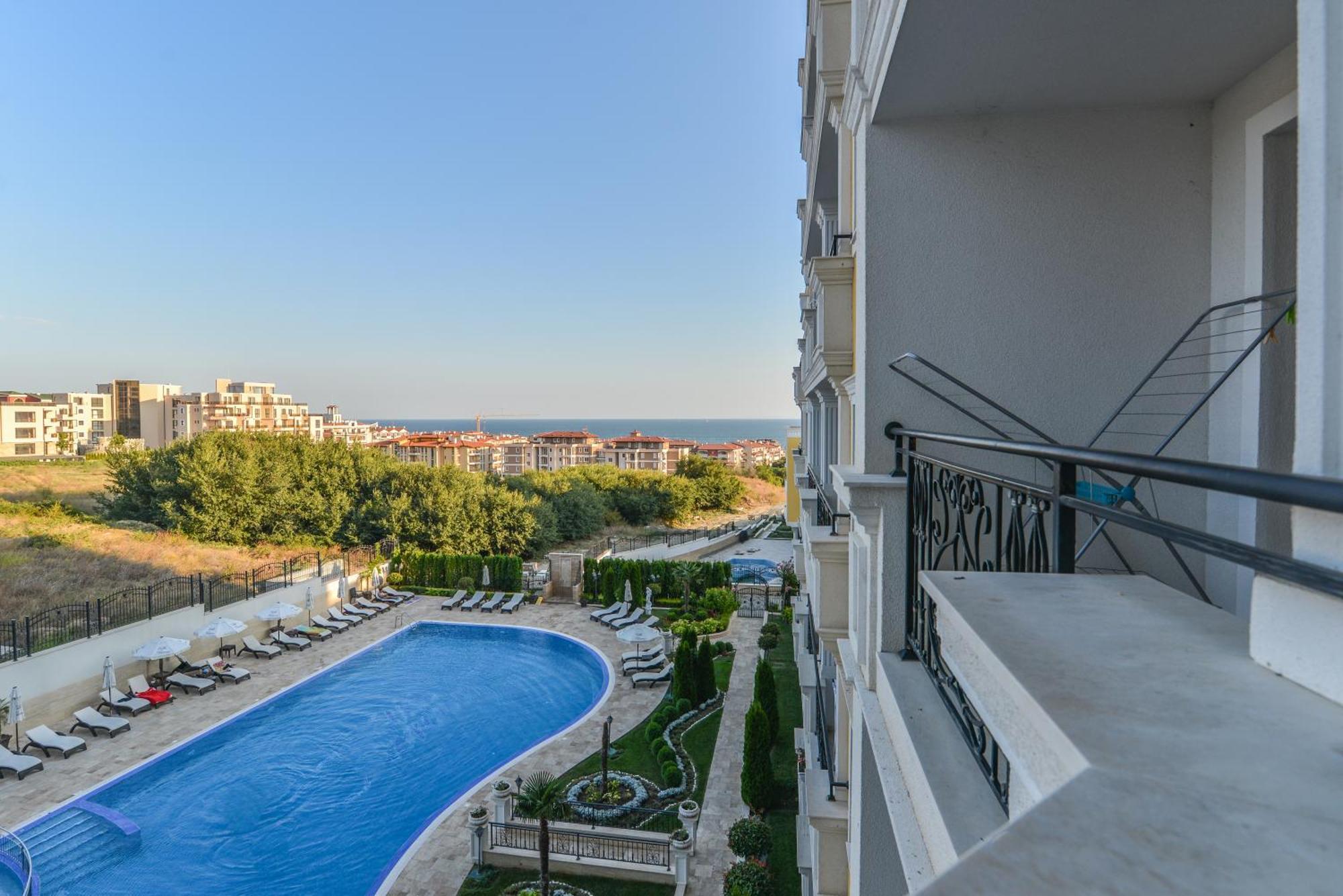 Villa Florence Boutique Apart Hotel Sveti Vlas Eksteriør bilde