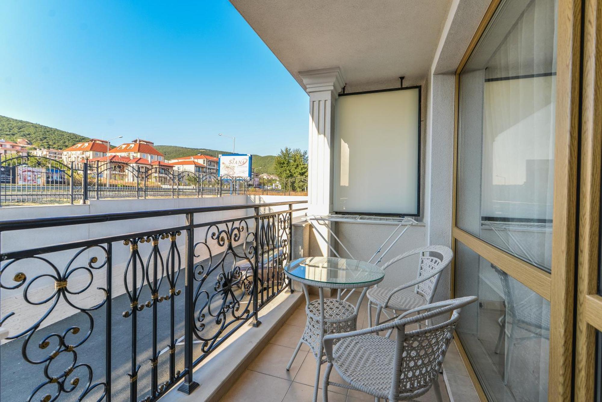 Villa Florence Boutique Apart Hotel Sveti Vlas Eksteriør bilde